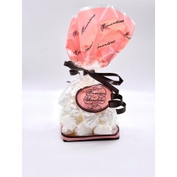Meringue  by Amandine Chocolatier